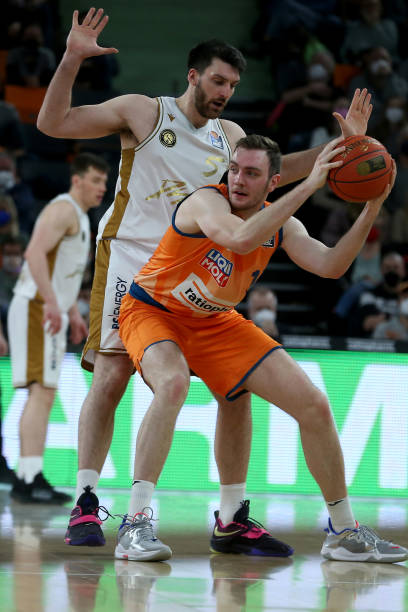 首选裁判之 首选裁判之